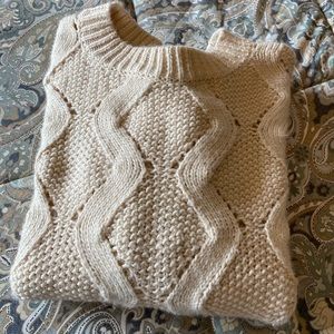 H&M cream cableknit sweater XS